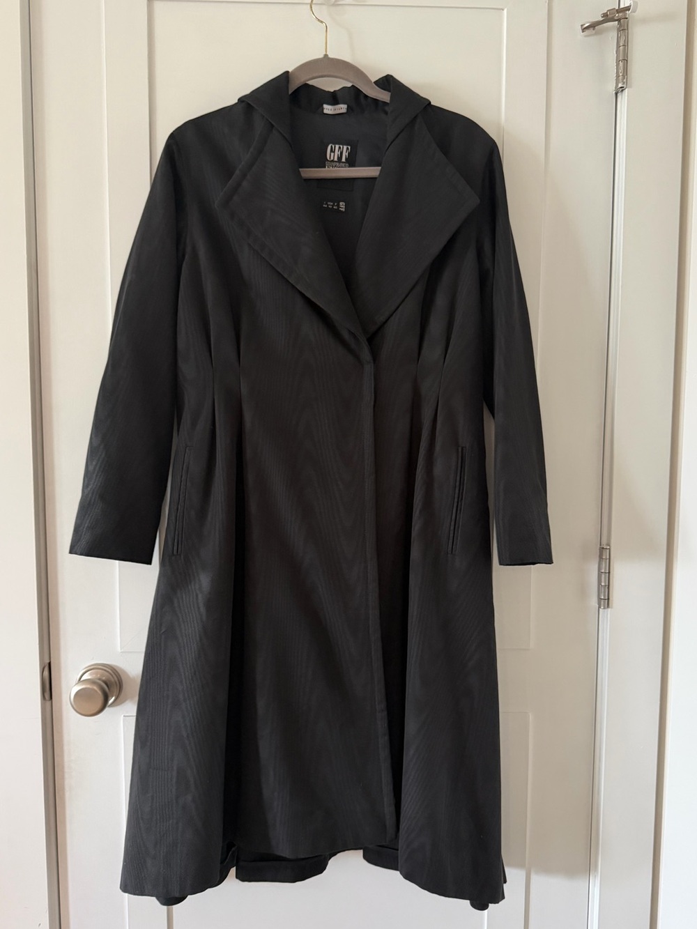 VTG Gianfranco Ferre Pleated Waist Swing Coat Italy Lined 10 Sheer Weave Texture